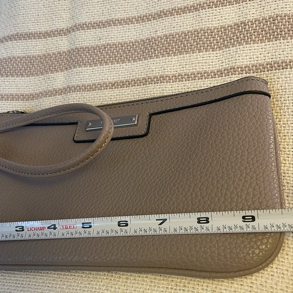 Nine West Grey Wristlet - Picture 10 of 11